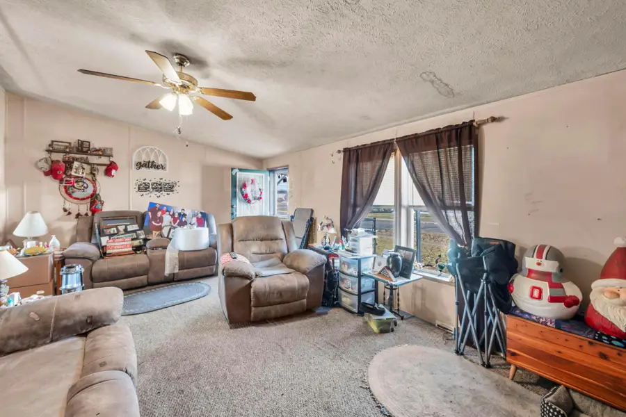 110 Inah Avenue, Columbus, OH 43228 - #2