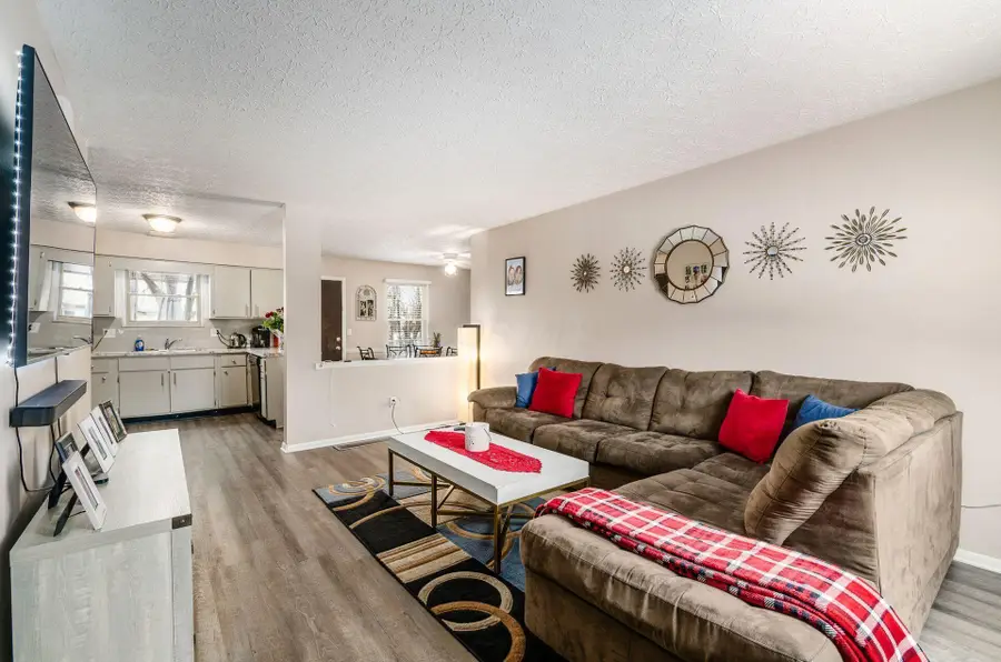 6142 Laurelwood Court, Columbus, OH 43229 - #3