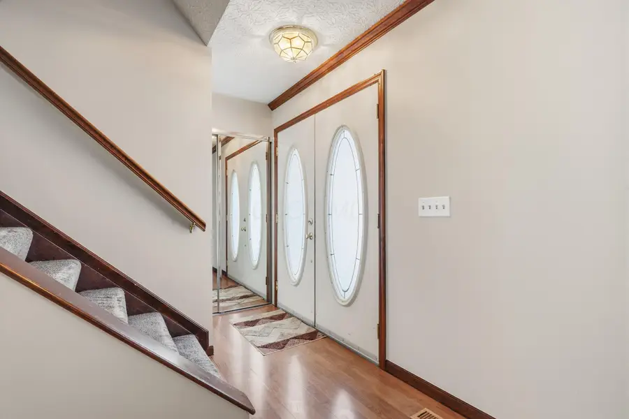 830 Lindenhaven Road, Columbus, OH 43230 - #3