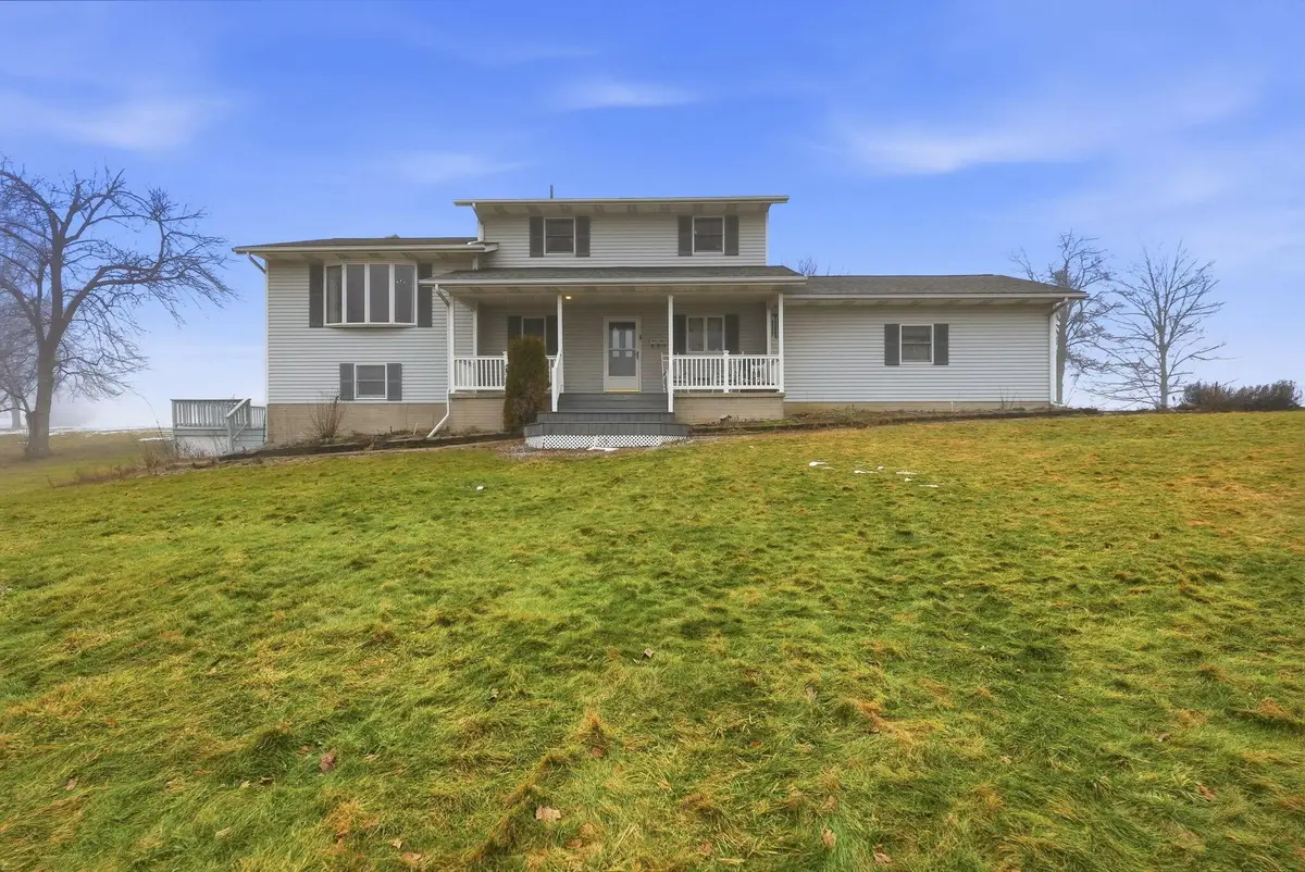 8161 E Hazel Dell Road, Howard, OH 43028 - #1