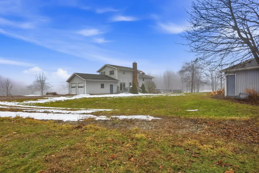 8161 E Hazel Dell Road, Howard, OH 43028 - #2