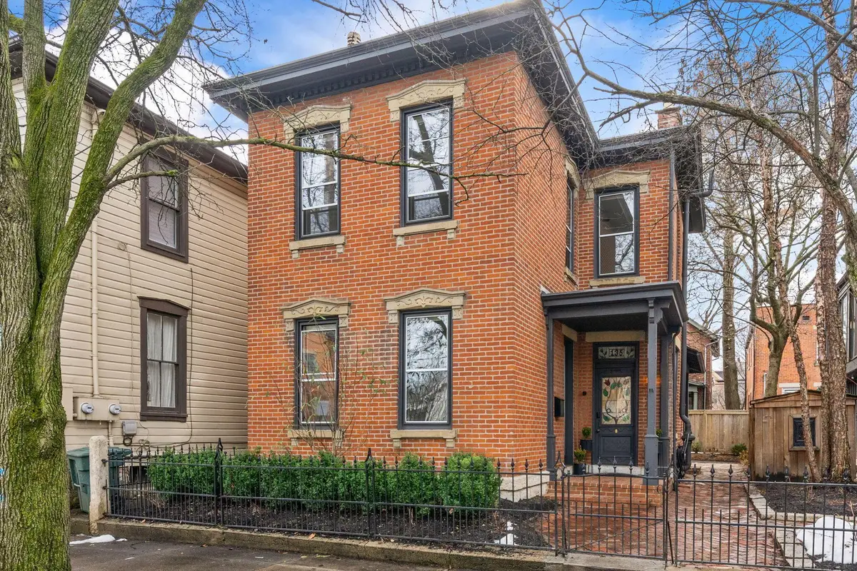 135 E Whittier Street, Columbus, OH 43206 - #1