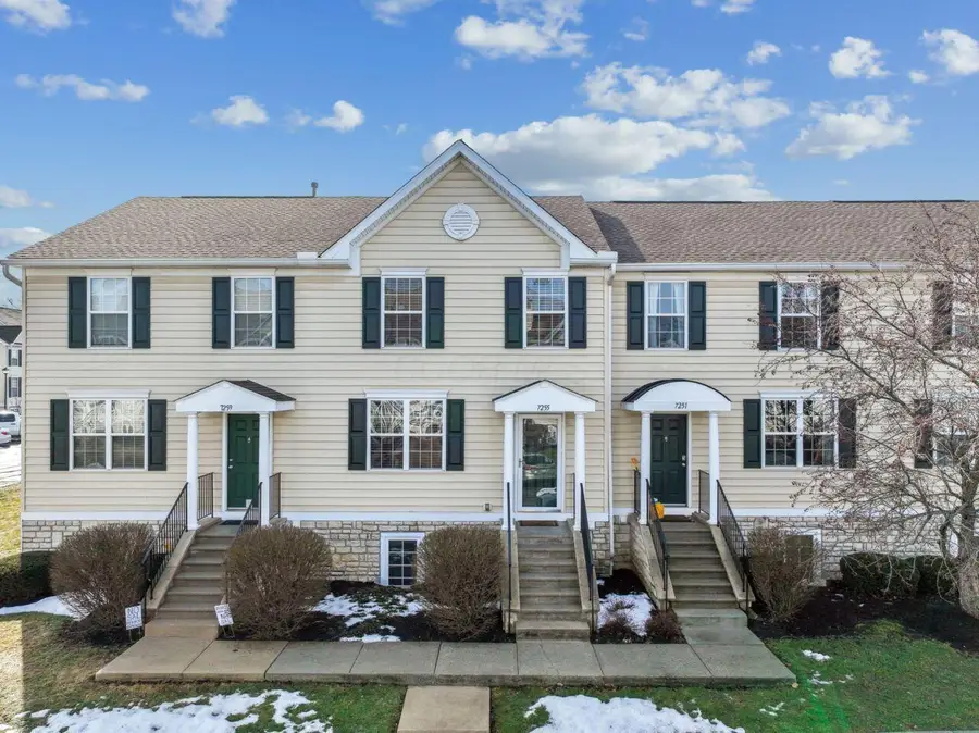 7255 Colonial Affair Drive, New Albany, OH 43054 - #2