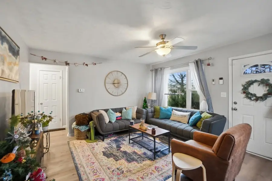 990 E 21st Avenue, Columbus, OH 43211 - #3