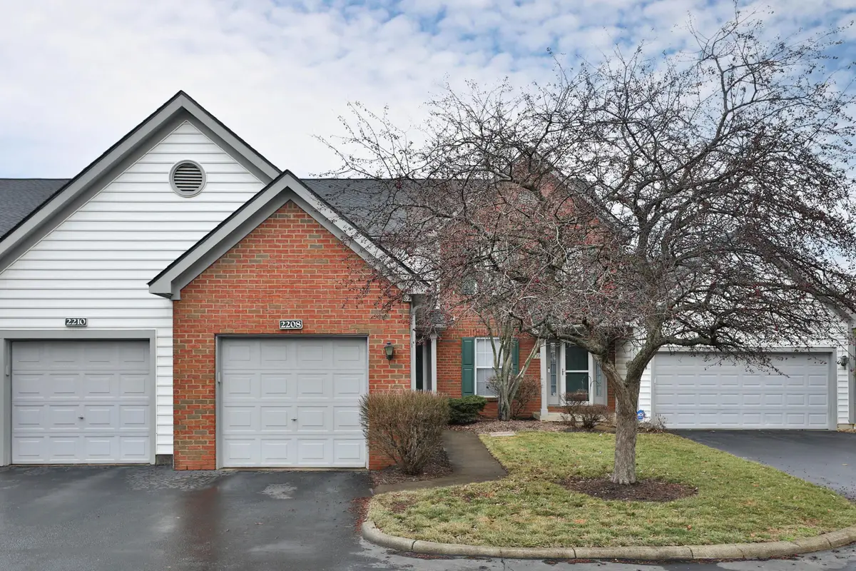 2208 Victoria Park Drive, Columbus, OH 43235 - #1