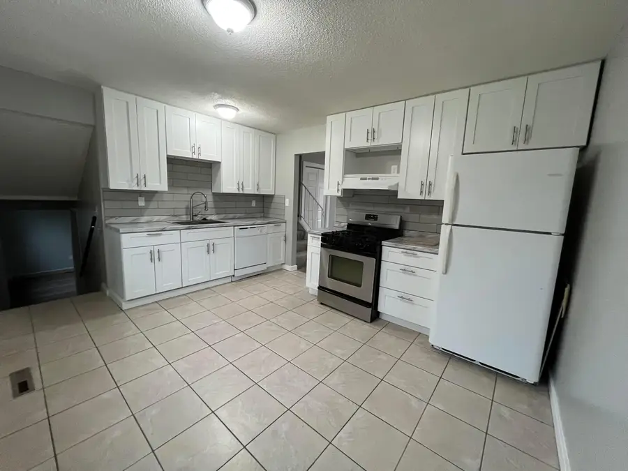 3069 Wallingford Avenue, Columbus, OH 43231 - #3