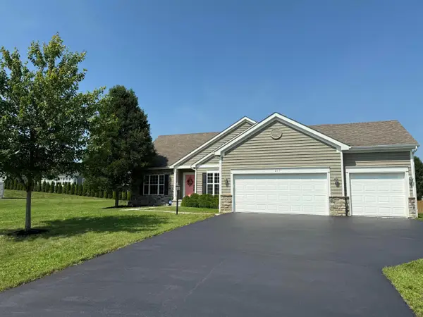 217 Warbler Court, Pickerington, OH 43147