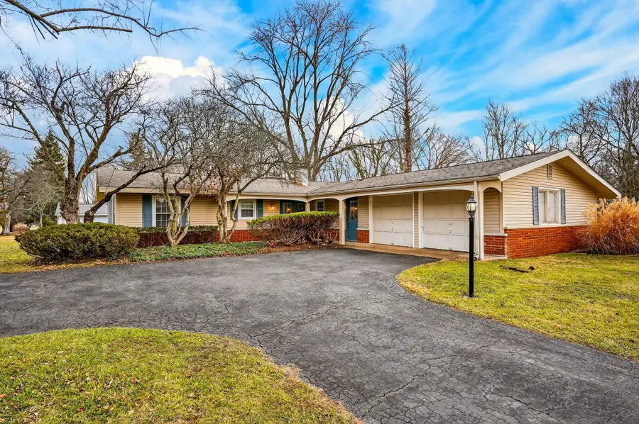 4260 Darbyshire Court, Hilliard, OH 43026 - #2