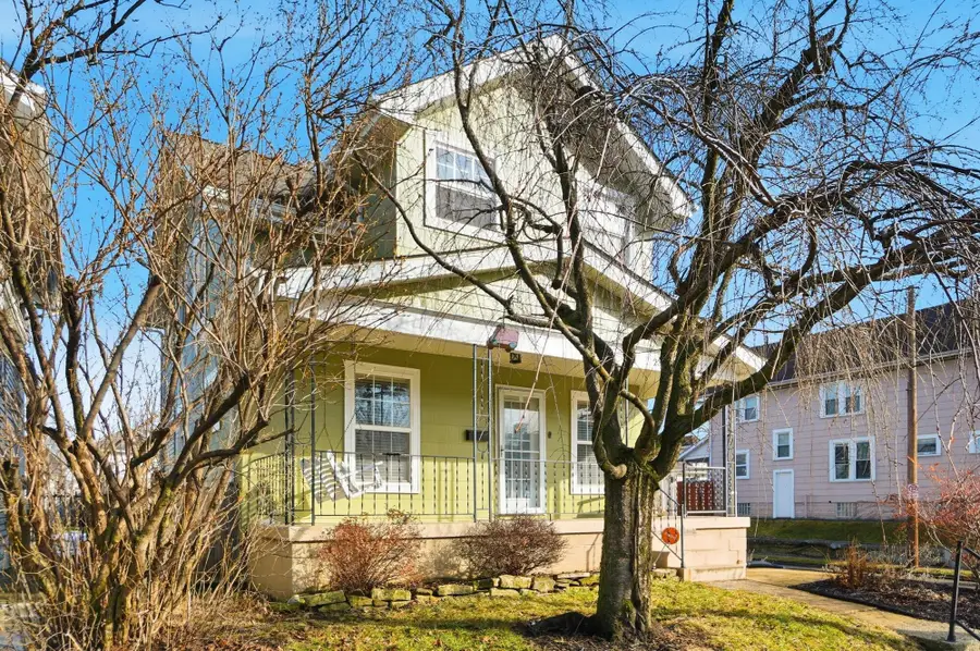 236 E Welch Avenue, Columbus, OH 43207 - #3