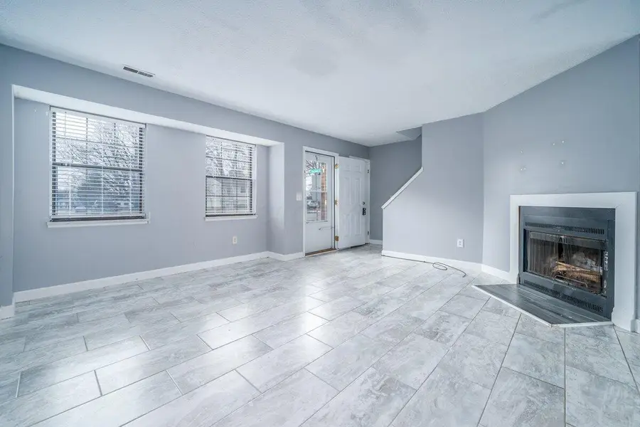 277 Cross Country Drive S, Westerville, OH 43081 - #2