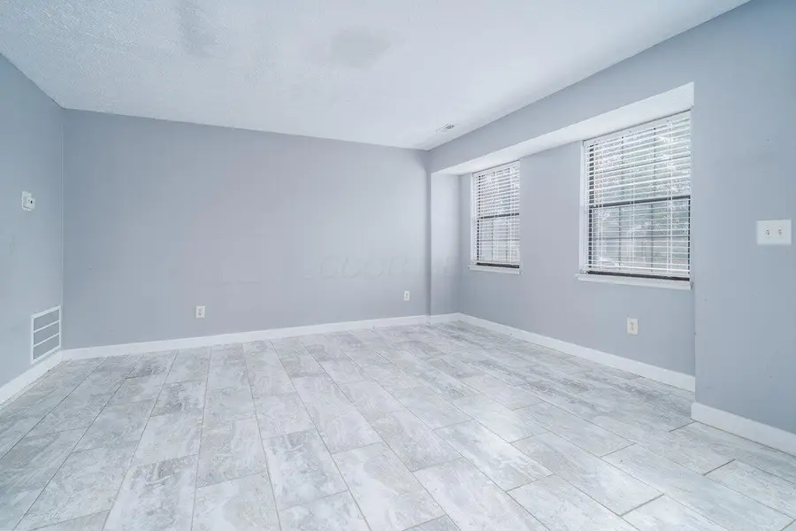 277 Cross Country Drive S, Westerville, OH 43081 - #3