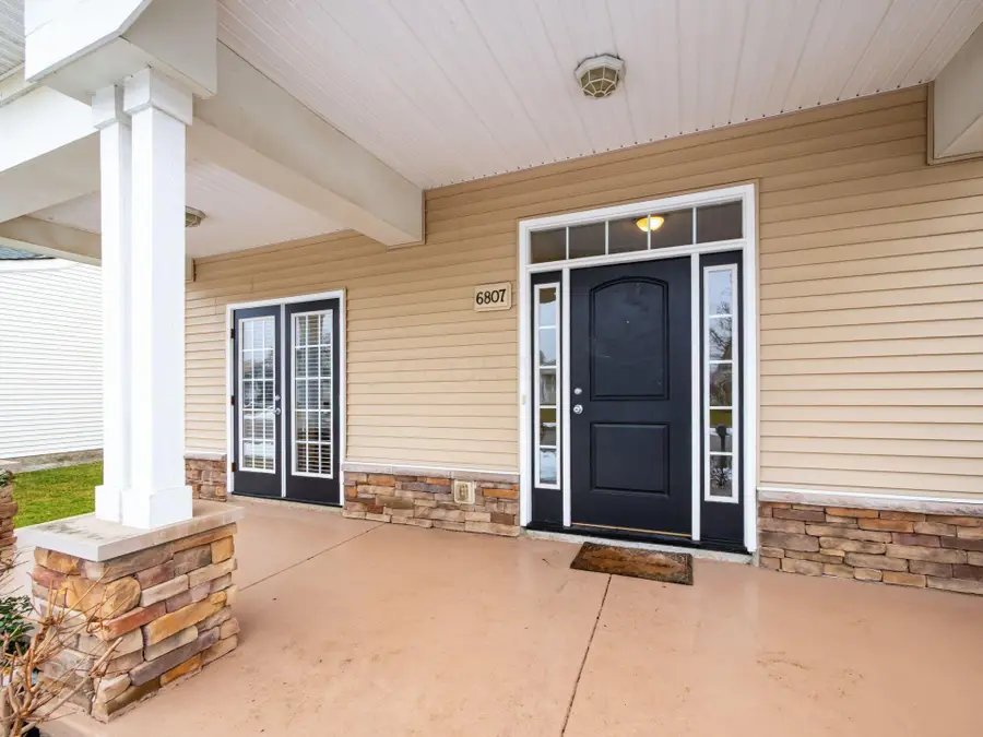 6807 Bigerton Bend, Canal Winchester, OH 43110 - #2