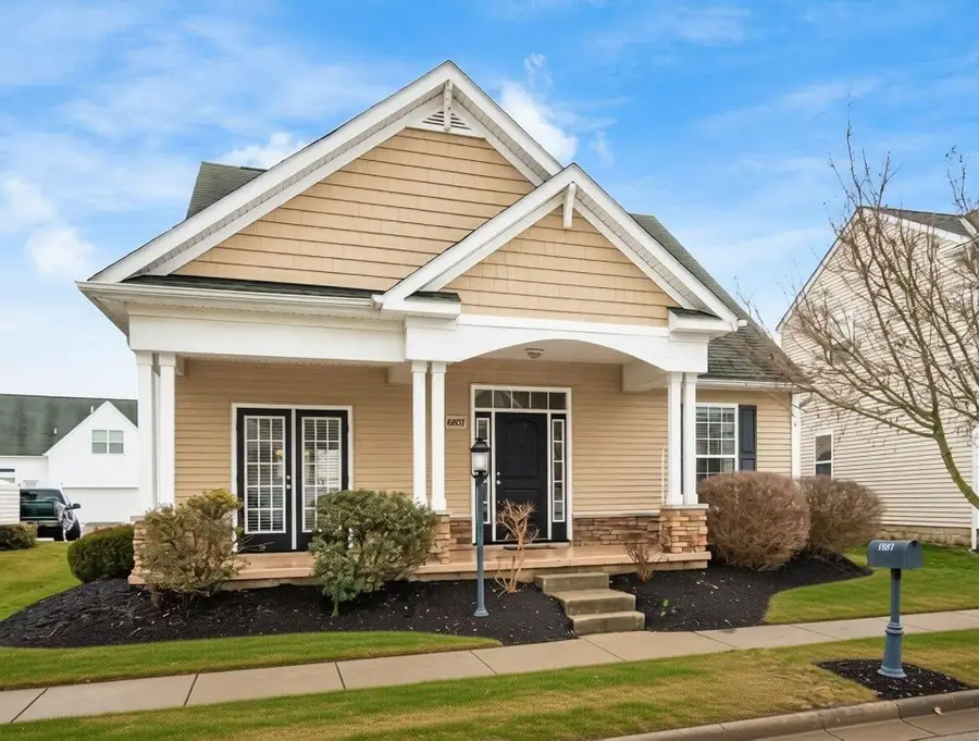 6807 Bigerton Bend, Canal Winchester, OH 43110 - #3