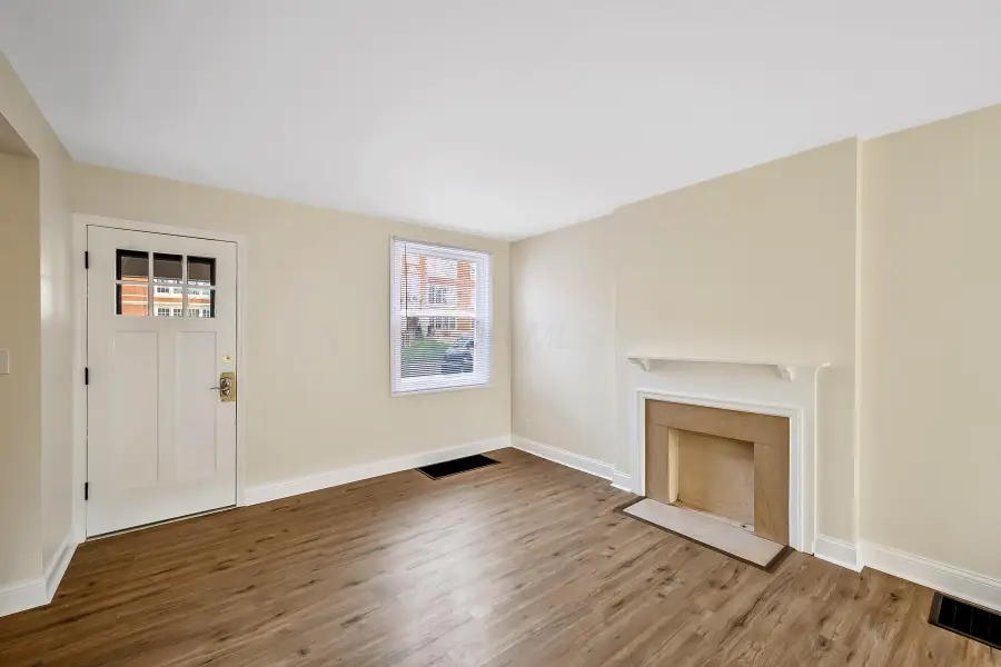 109 E Arcadia Avenue, Columbus, OH 43202 - #3