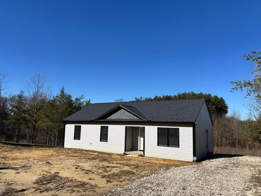 311 Elm Street, New Straitsville, OH 43766 - #2