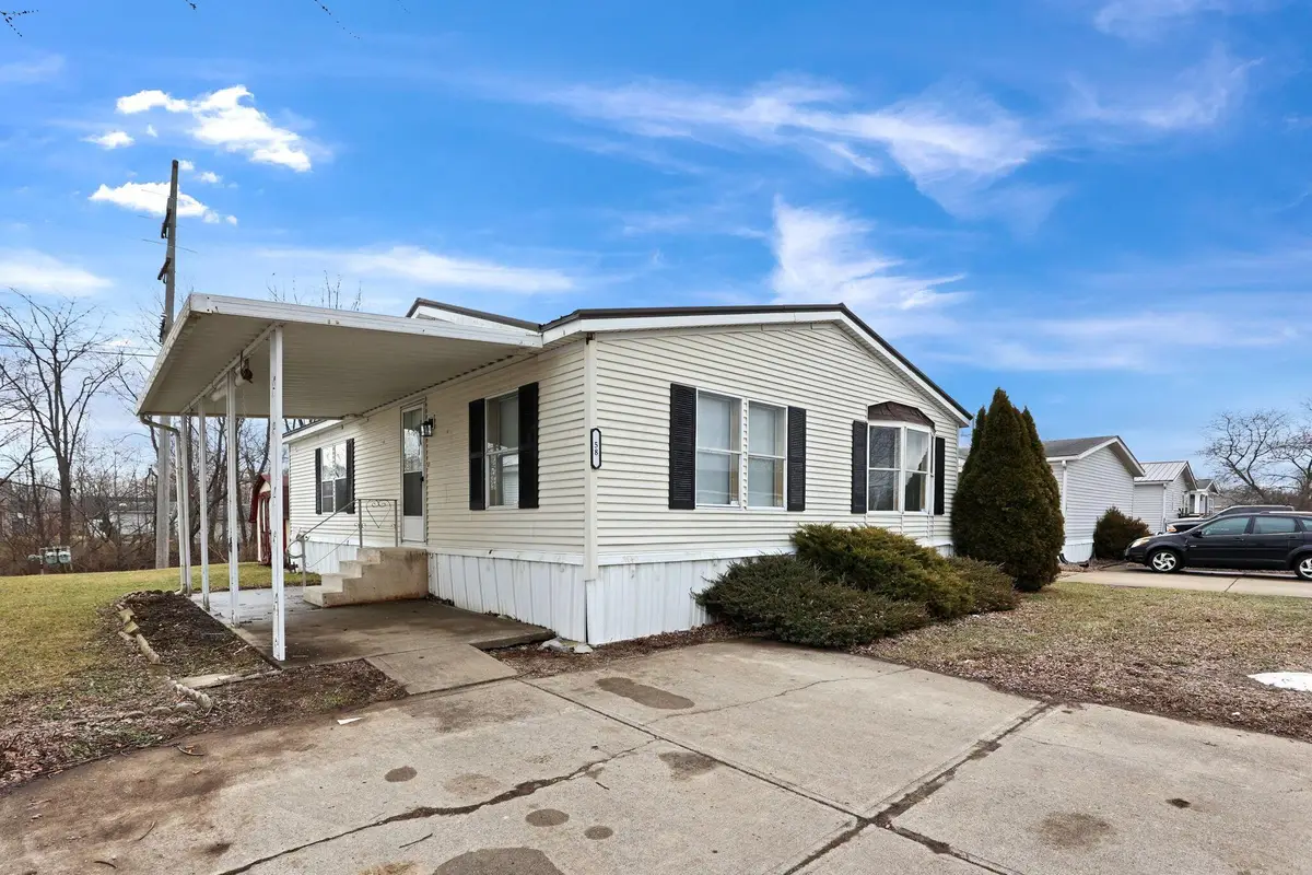 1100 Thornwood Drive Sw, Heath, OH 43056 - #1