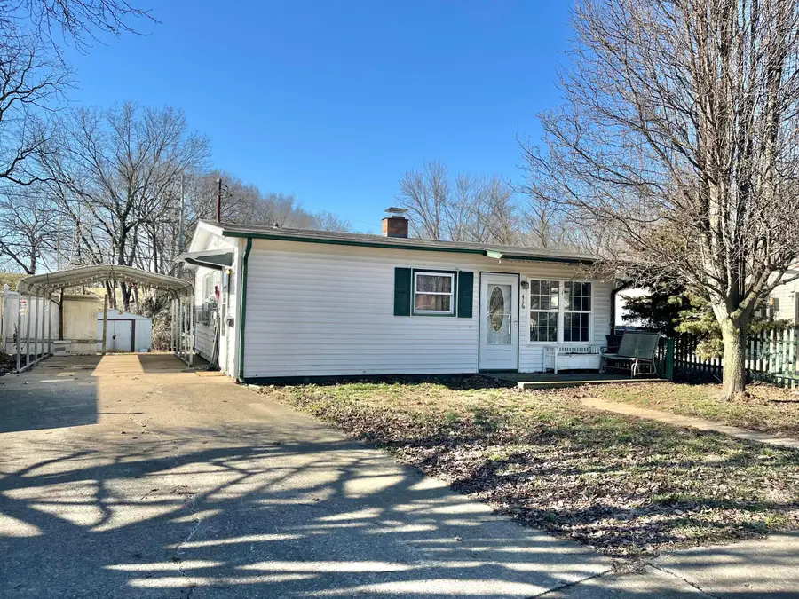 416 Stella Avenue, Circleville, OH 43113 - #2