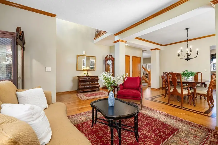 8145 Reynoldswood Drive, Reynoldsburg, OH 43068 - #3