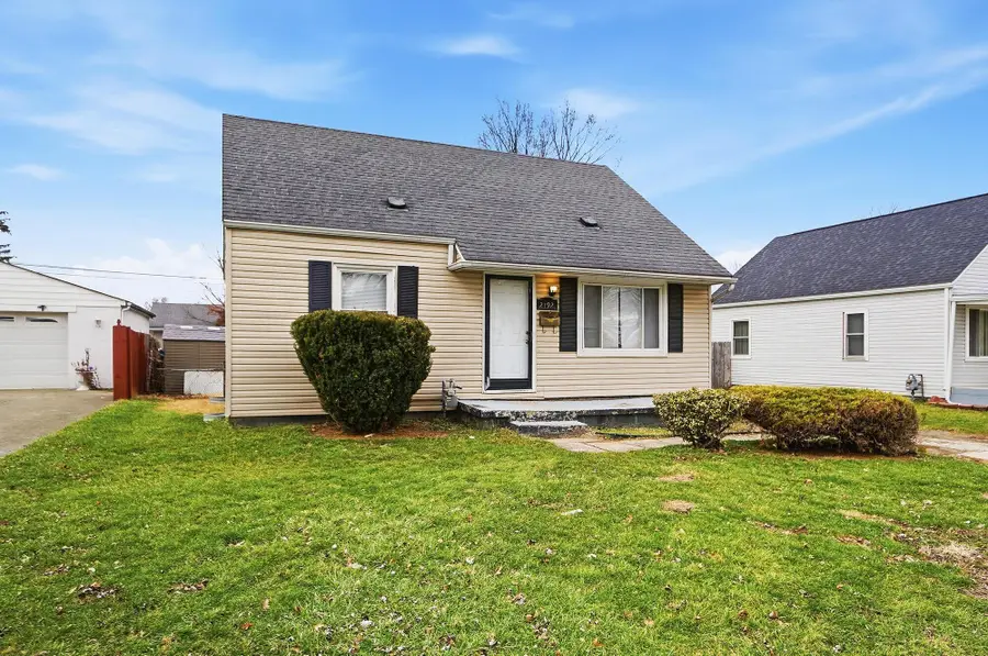 2192 Genessee Avenue, Columbus, OH 43211 - #3