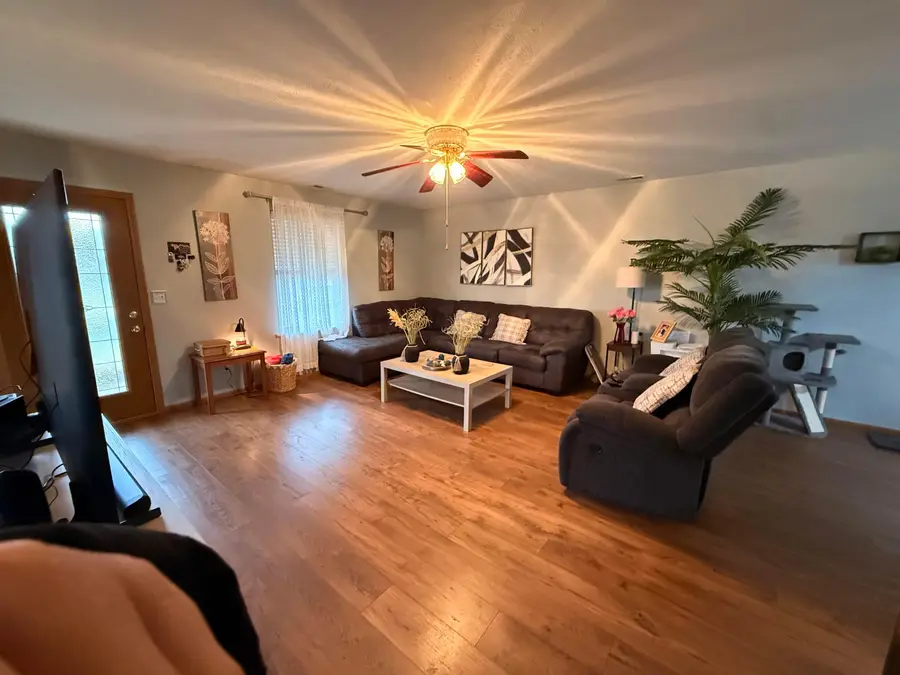 1517 Hawke Street, Bellefontaine, OH 43311 - #2