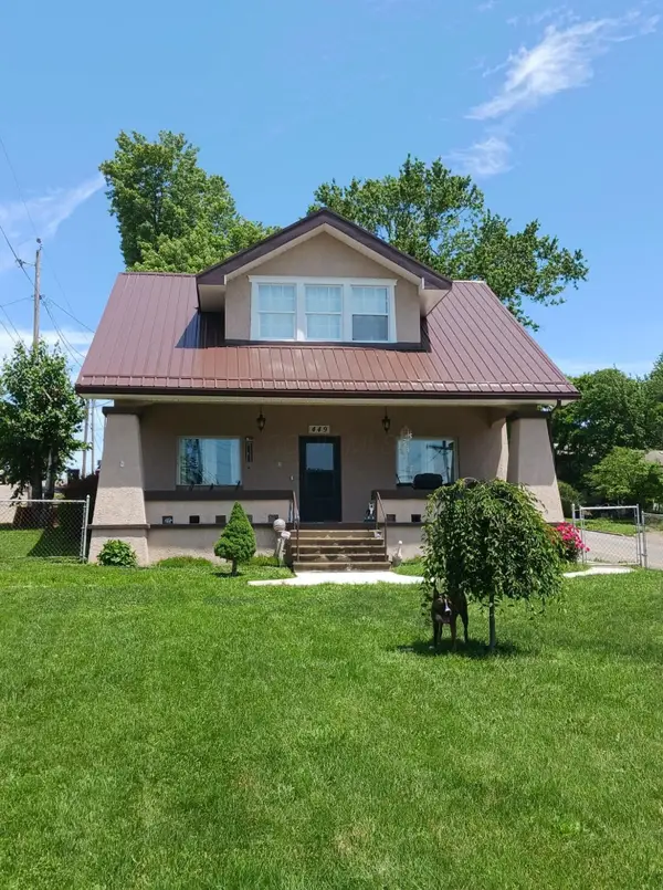 449 S Church Street, New Lexington, OH 43764