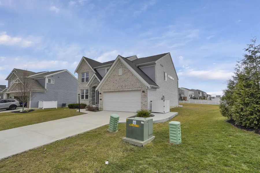 1472 Shawnee Drive, Marysville, OH 43040 - #3