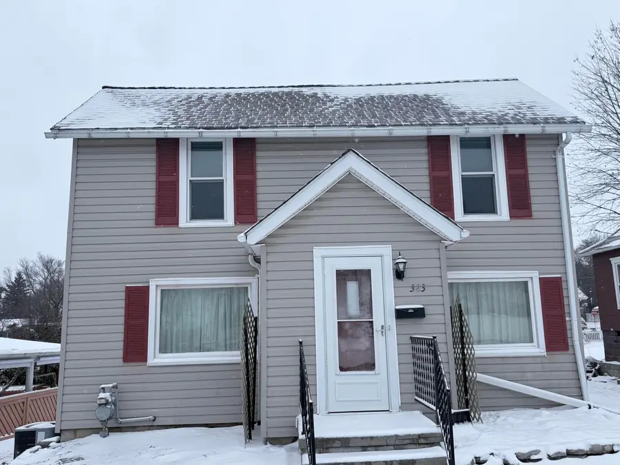 323 E 1st Street, New Lexington, OH 43764 - #2