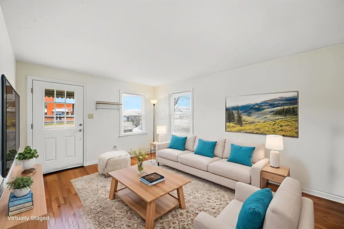 925 Kinnear Road, Columbus, OH 43212 - #1