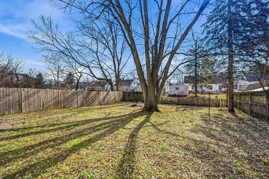 925 Kinnear Road, Columbus, OH 43212 - #3