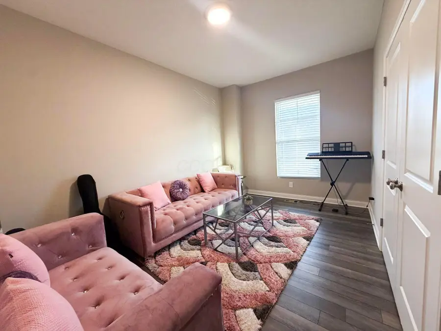 7844 Oldham Drive, Reynoldsburg, OH 43068 - #2