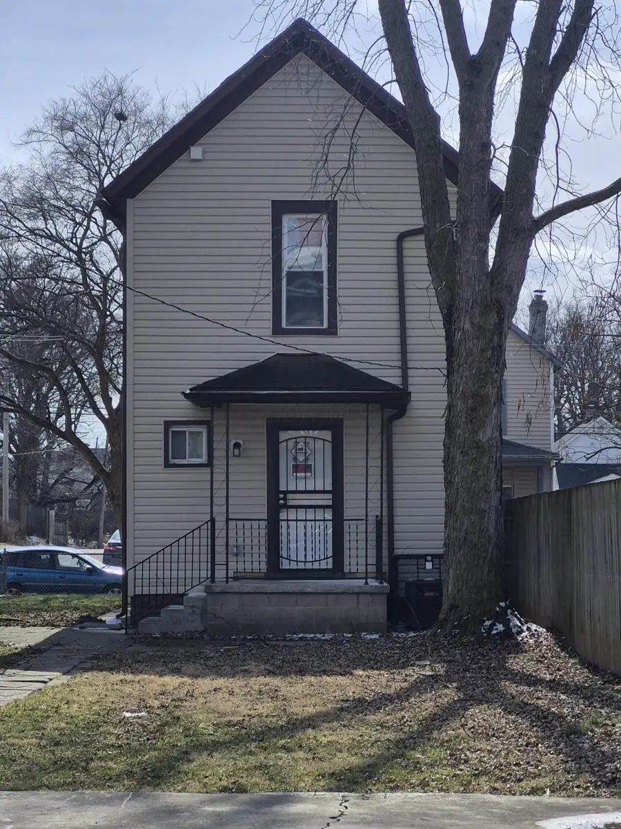 274 E Barthman Avenue, Columbus, OH 43207 - #3