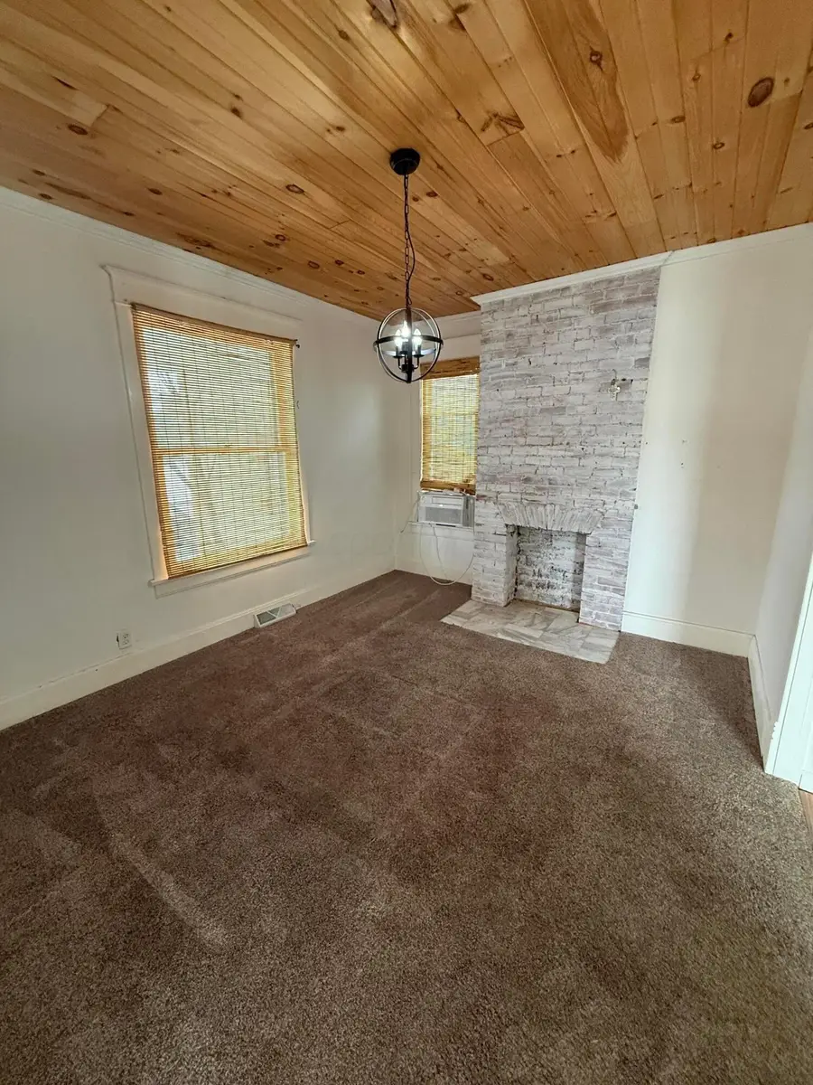 515 E Chestnut Street, Lancaster, OH 43130 - #3