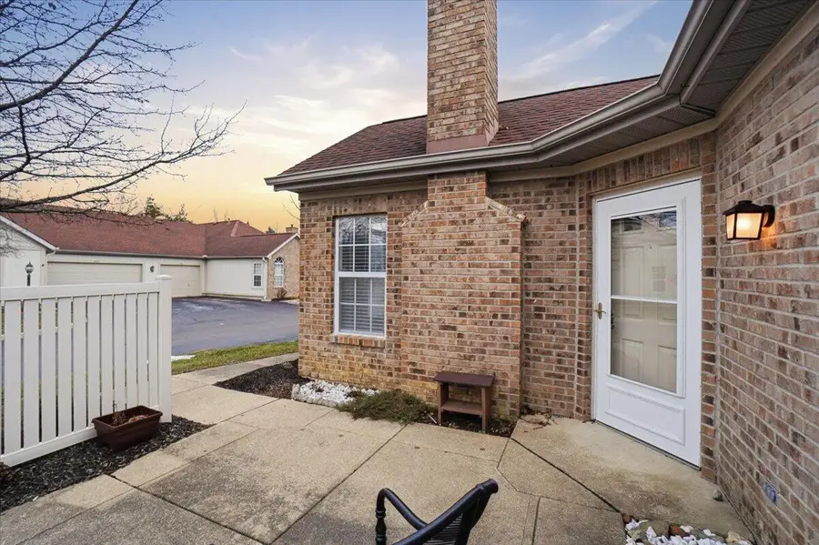 303 Pointe Place, Westerville, OH 43082 - #3