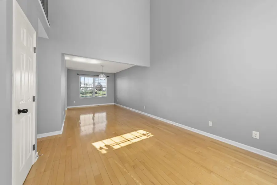 7016 Churchill Downs Drive, New Albany, OH 43054 - #3