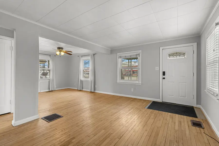 911 Kinnear, Columbus, OH 43212 - #3