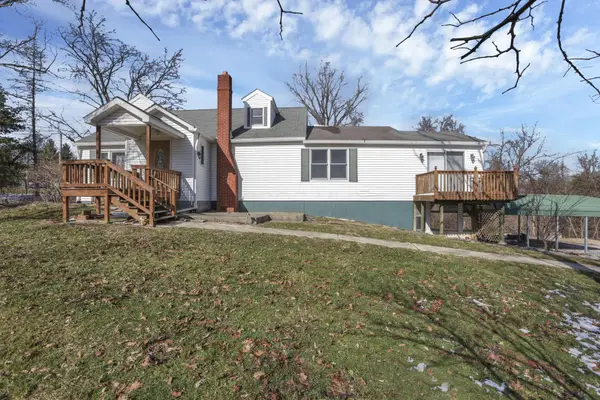 5850 Borah Hill Road, Sugar Grove, OH 43155