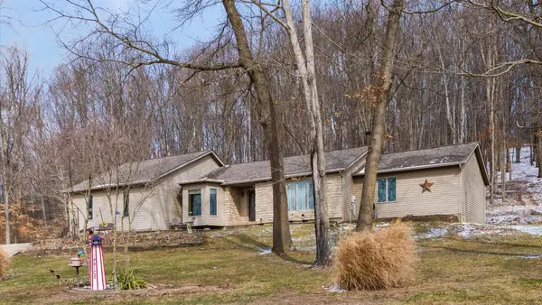 4491 Price Road Ne, Newark, OH 43055