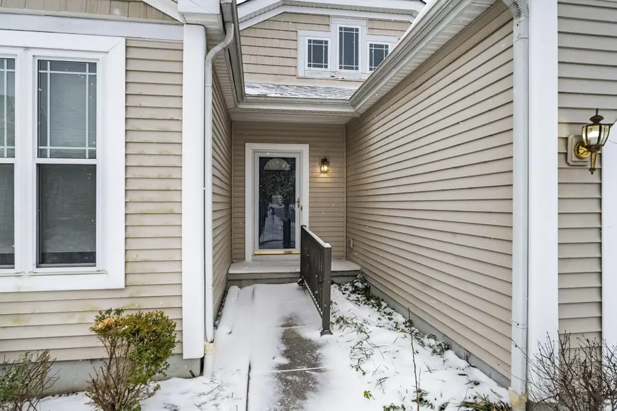 5843 Tully Cross Drive, Galloway, OH 43119 - #2