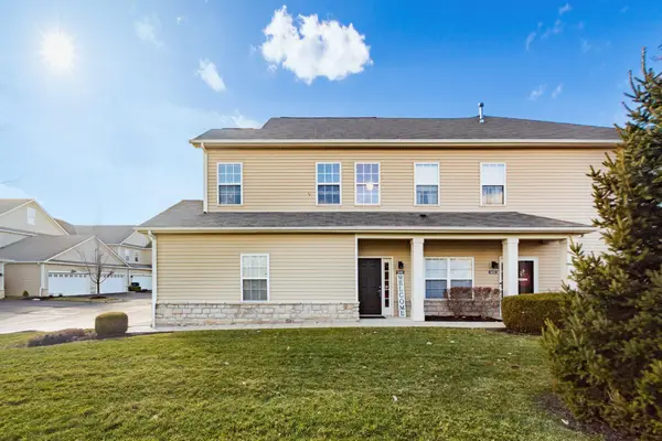 1426 Carylake Circle, Columbus, OH 43240