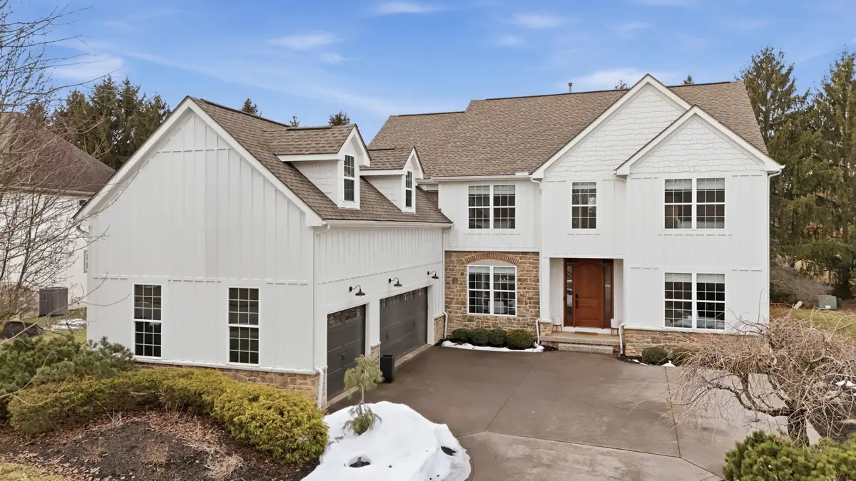 3085 Mccammon Chase Drive, Lewis Center, OH 43035 - #1