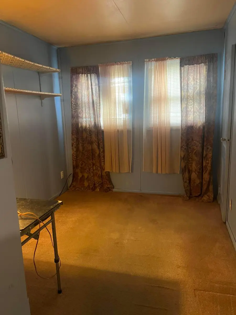 891 S Hampton Road, Columbus, OH 43227 - #3