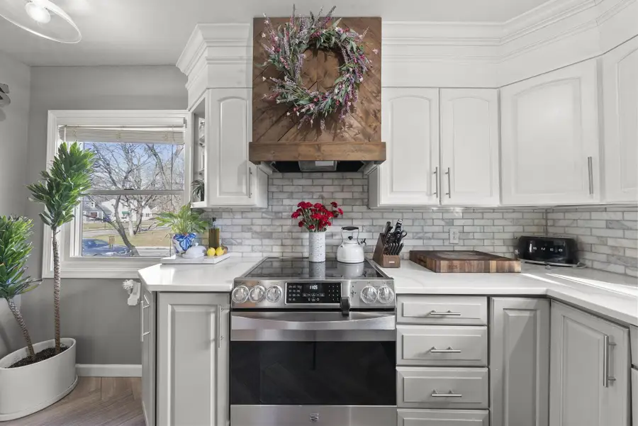 3194 Mountview Road, Columbus, OH 43221 - #3