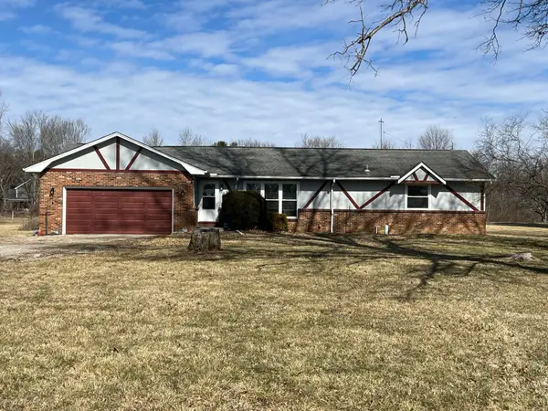 5560 Refugee Road Nw, Baltimore, OH 43105