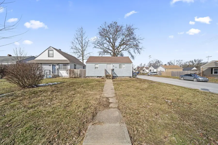 964 E Weber Road, Columbus, OH 43211 - #2