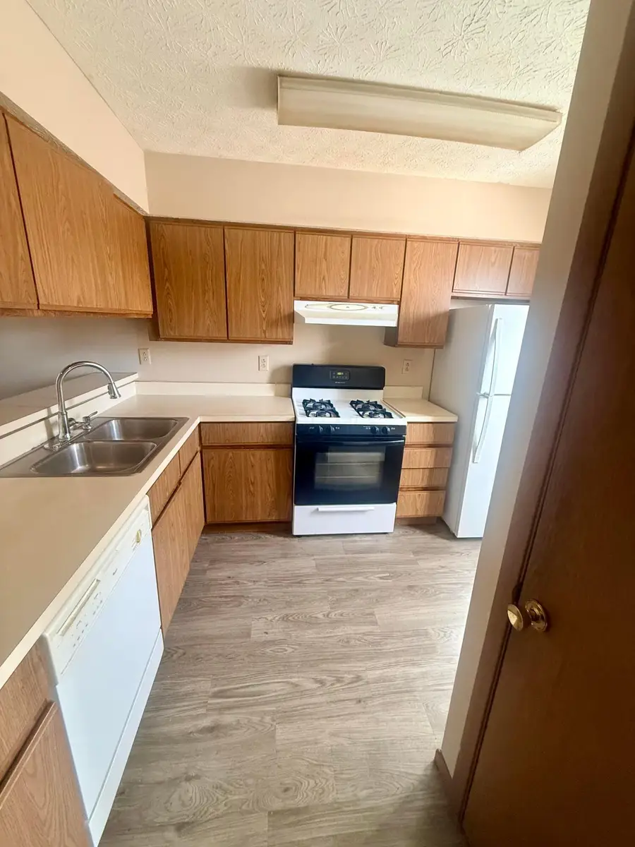 811 Crofton Place, Reynoldsburg, OH 43068 - #3