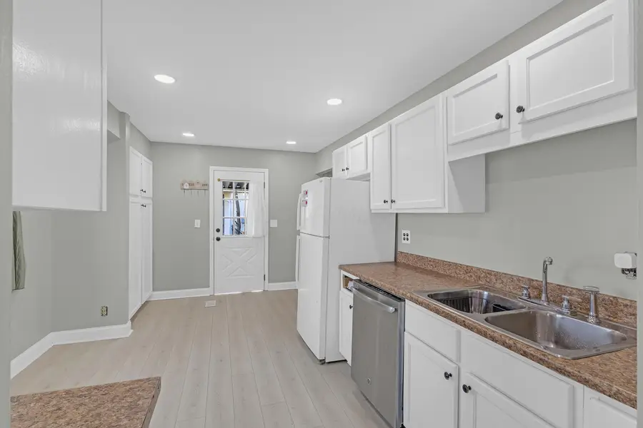 4123 Arbury Lane, Columbus, OH 43224 - #2