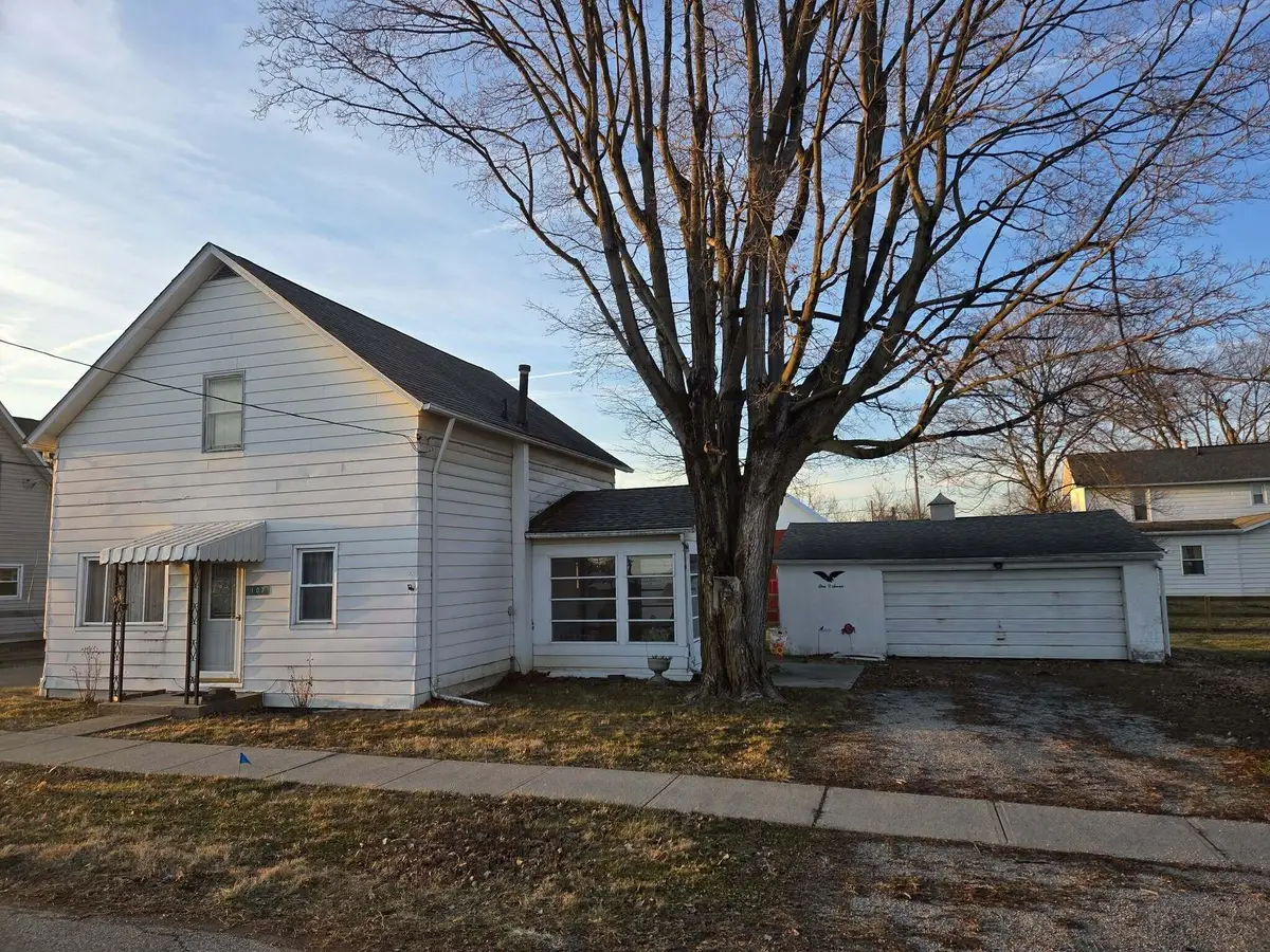 107 E North Street, Hebron, OH 43025 - #1