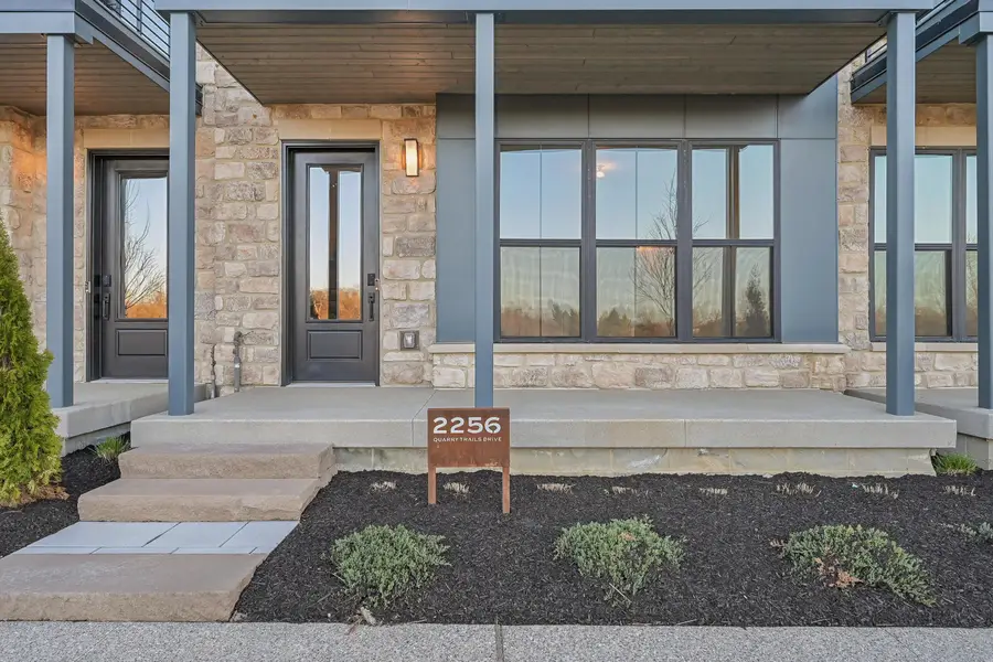 2256 Quarry Trails Drive, Columbus, OH 43228 - #3