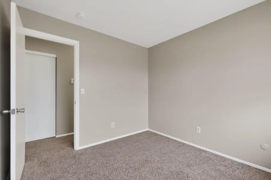 868 Liverpool Place, Westerville, OH 43081 - #3