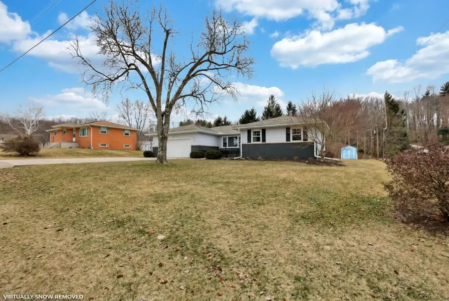 236 Elm Drive Ne, Newark, OH 43055 - #3